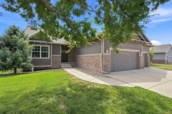 2423 N Fieldstone, Andover, KS 67002