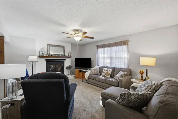 140 S Colby St, Valley Center, KS 67147
