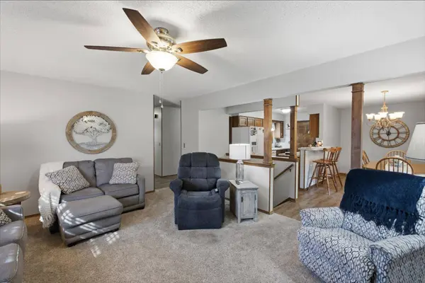 140 S Colby St, Valley Center, KS 67147