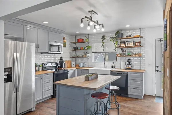 2020 Lewis AVE, Billings, MT 59102