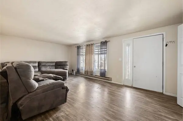 10 Sage CT, Colstrip, MT 59323