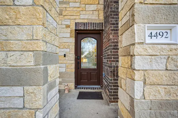 4492 Gran Canary DR, League City, TX 77573