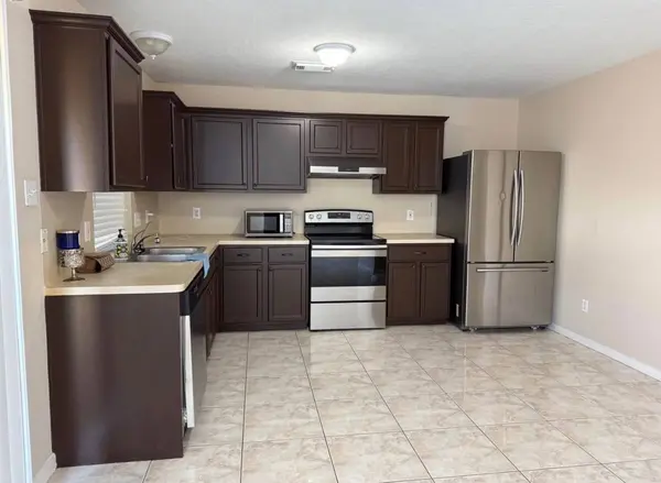 11906 Kewalo Basin LN, Houston, TX 77034