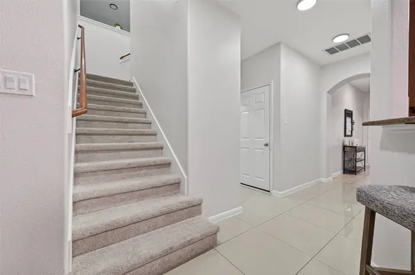 4492 Gran Canary DR, League City, TX 77573