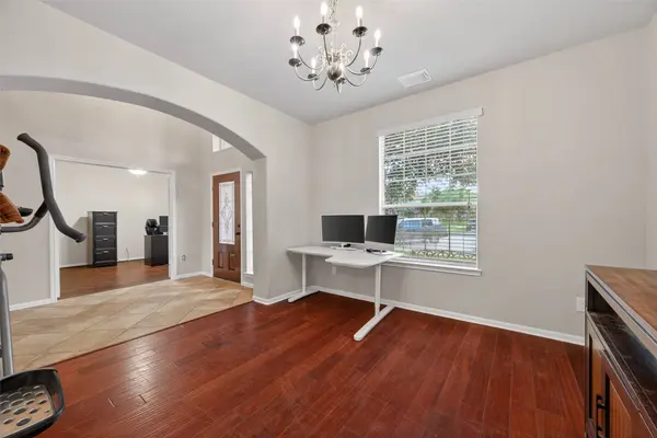 394 Dover LN, League City, TX 77573