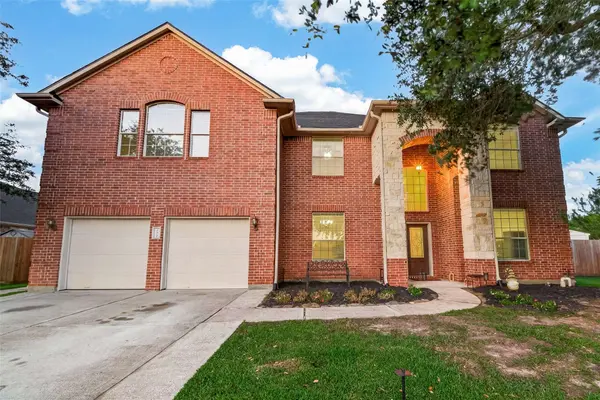 394 Dover LN, League City, TX 77573