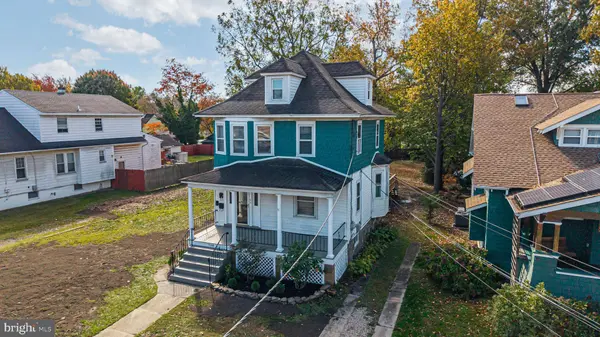 928 LINWOOD AVE, Collingswood, NJ 08108