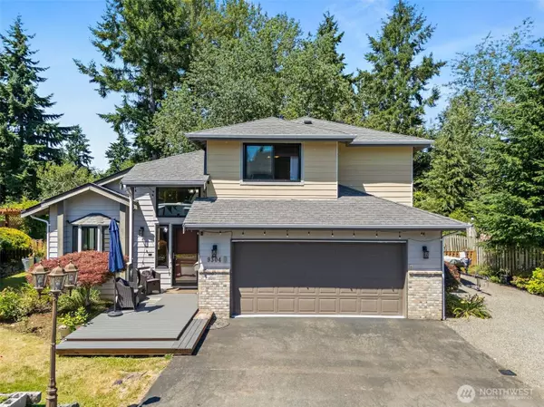 9304 Farwest DR SW, Tacoma, WA 98498