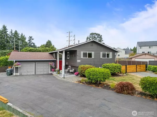 10705 100th Street Ct SW, Tacoma, WA 98498