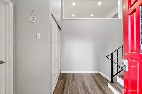 10705 100th Street Ct SW, Tacoma, WA 98498