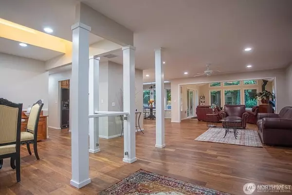 1510 199th AVE E, Lake Tapps, WA 98391