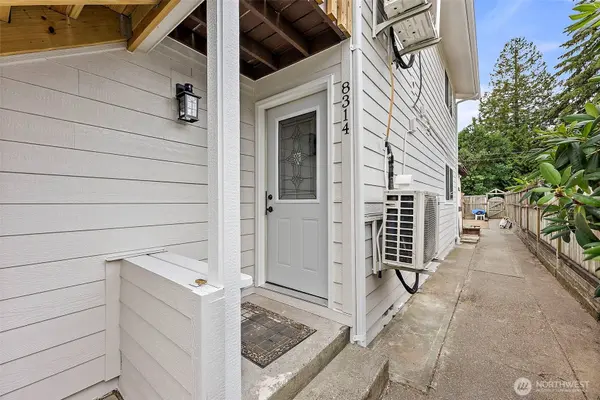 8314 S Park AVE, Tacoma, WA 98408