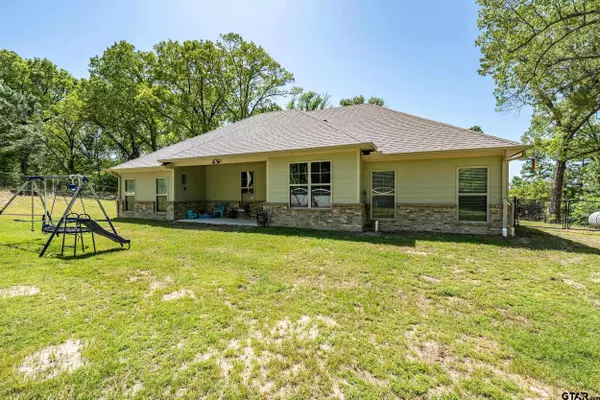 18126 County Road 4108, Lindale, TX 75771