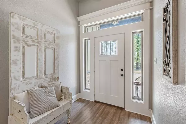 18126 County Road 4108, Lindale, TX 75771