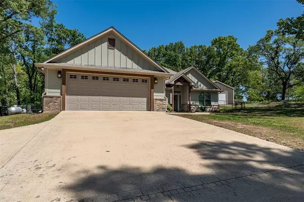 18126 County Road 4108, Lindale, TX 75771