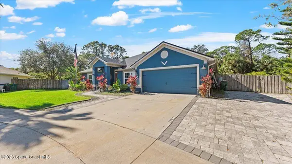 2143 Merlin DR, Melbourne, FL 32904