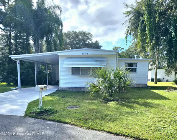 1091 Laurel CT NE, Palm Bay, FL 32907