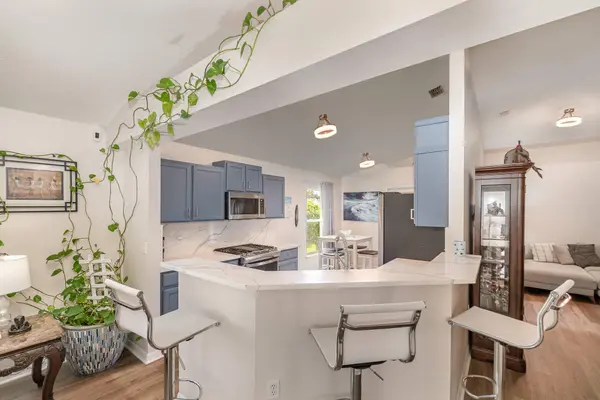 1736 Vista Lake CIR, Melbourne, FL 32904