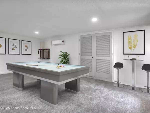 872 Sadnet CIR NE, Palm Bay, FL 32905