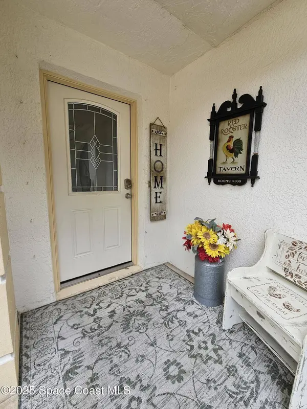 1702 Glenridge ST NW, Palm Bay, FL 32907