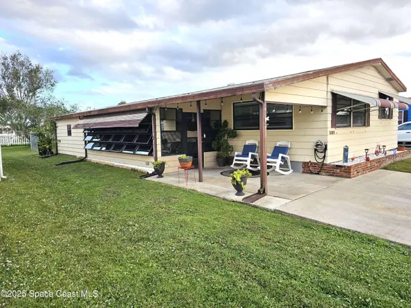 1809 Mango ST NE, Palm Bay, FL 32905