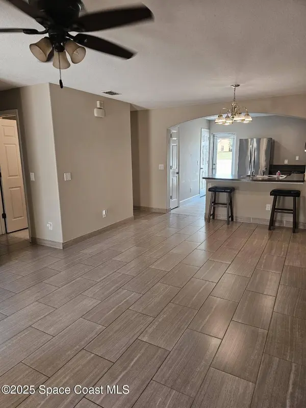 4570 Radiant WAY #104, Melbourne, FL 32901