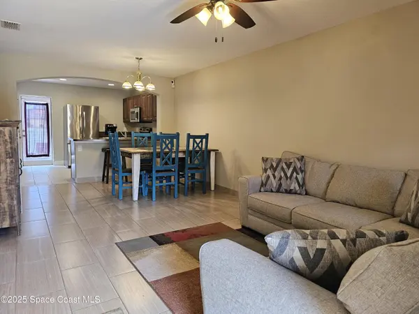 4570 Radiant WAY #104, Melbourne, FL 32901