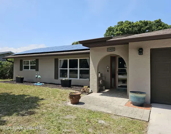 1925 Bradway ST NE, Palm Bay, FL 32905