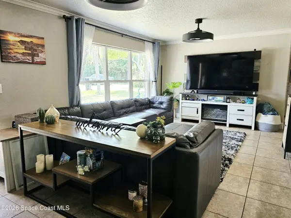 1925 Bradway ST NE, Palm Bay, FL 32905