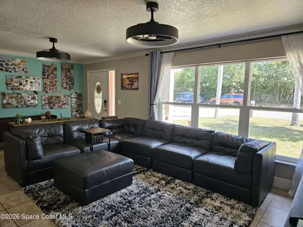 1925 Bradway ST NE, Palm Bay, FL 32905