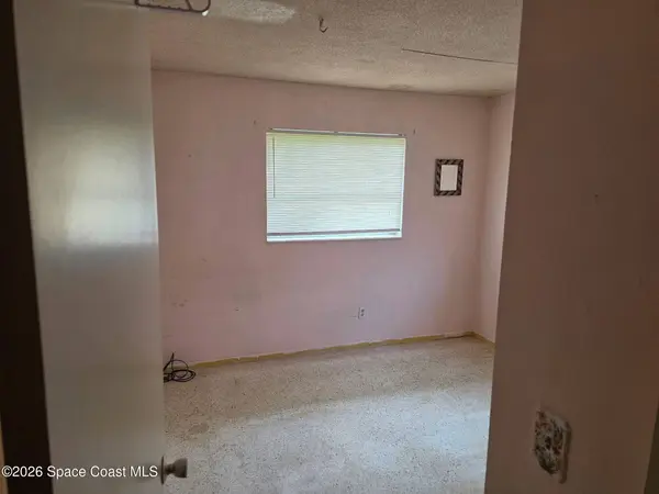 620 Westchester AVE, Melbourne, FL 32935