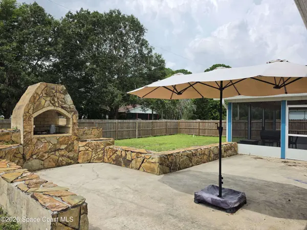 8225 97th CT, Vero Beach, FL 32967