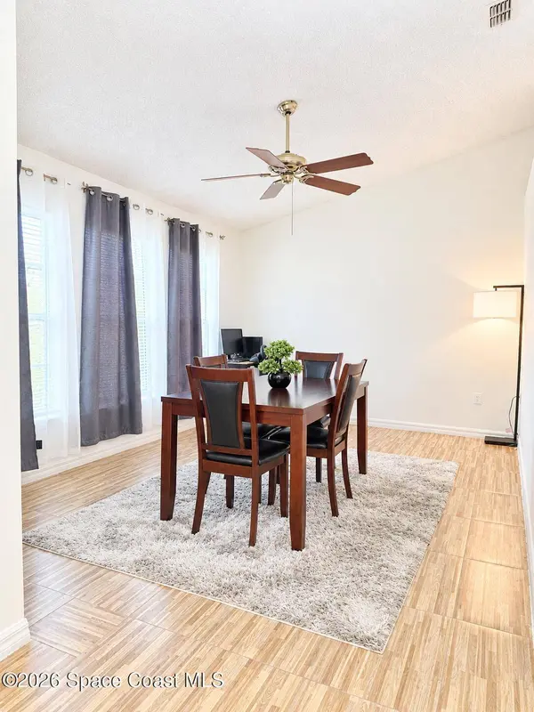 663 Furth RD NW, Palm Bay, FL 32907