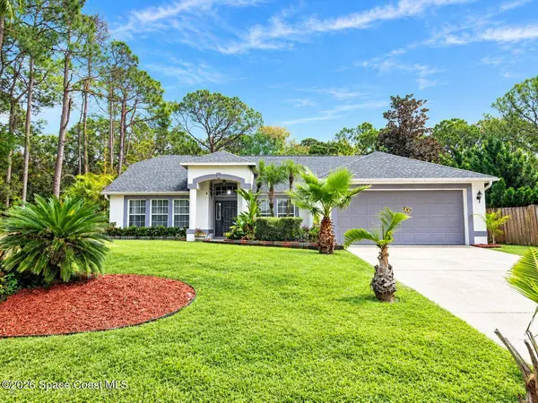 663 Furth RD NW, Palm Bay, FL 32907