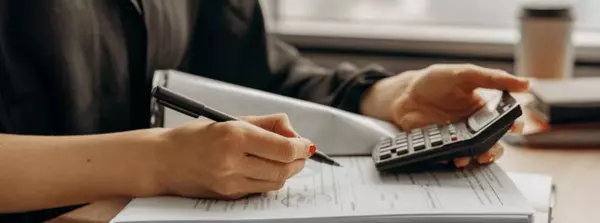 feature image of Thinking Of Selling In 2026? 5 Smart Money Moves For Homeowners In Charlotte