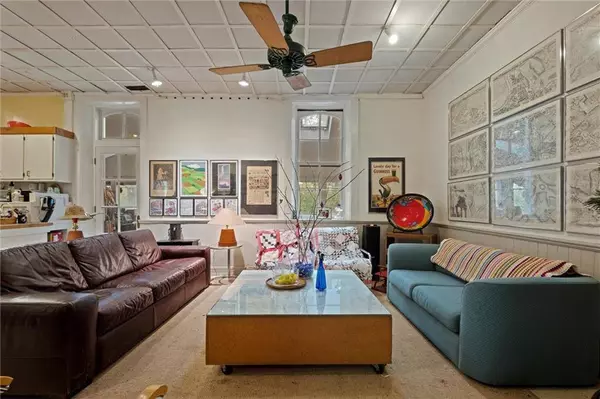 25130 Chieftain RD, Lawrence, KS 66044