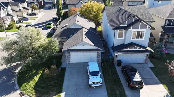 355 New Brighton PL SE, Calgary, AB T2Z 4W6