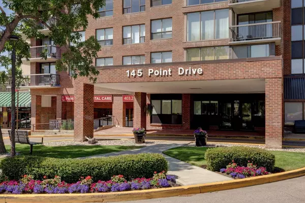 145 Point DR NW #405, Calgary, AB T3B 4W1