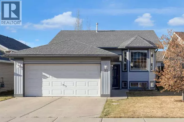 33 Willowbrook Crescent NW, Airdrie, AB T4B2S4