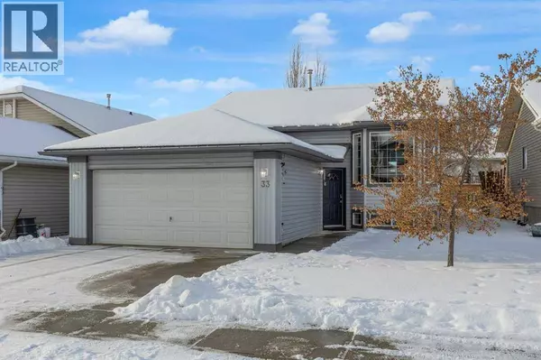 33 Willowbrook Crescent NW, Airdrie, AB T4B2S4