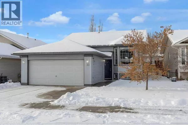 33 Willowbrook Crescent NW, Airdrie, AB T4B2S4