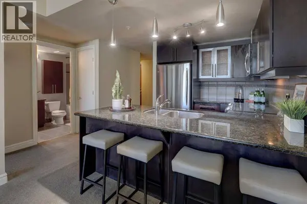 409, 817 15 Avenue SW, Calgary, AB T2R0H8