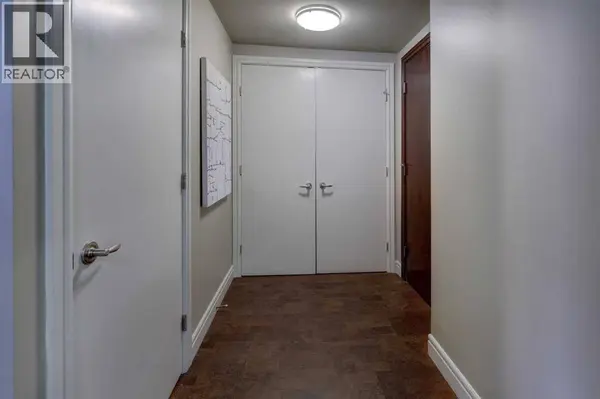 409, 817 15 Avenue SW, Calgary, AB T2R0H8