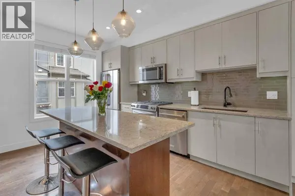 424 Quarry Way SE, Calgary, AB T2C5N4