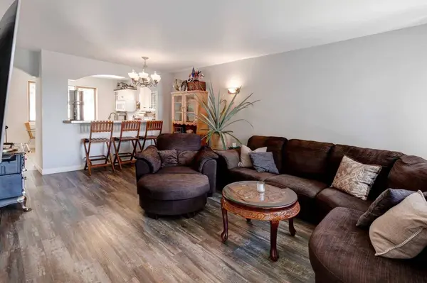 4007 Centre A ST NE, Calgary, AB T2E 3A7