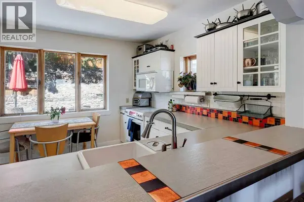 4007 Centre A Street NE, Calgary, AB T2E3A7