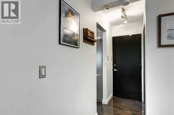 301, 1904 10 Street SW, Calgary, AB T2T3G1