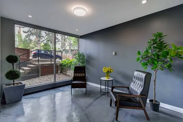 1904 10 ST SW #301