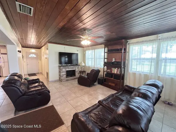 101 S Singleton AVE, Titusville, FL 32796