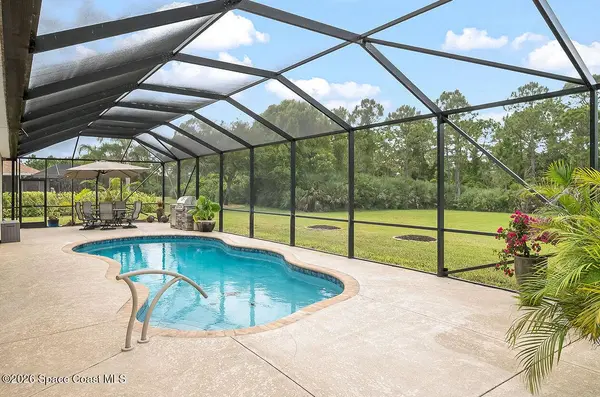 4239 Gardenwood CIR, Grant, FL 32949